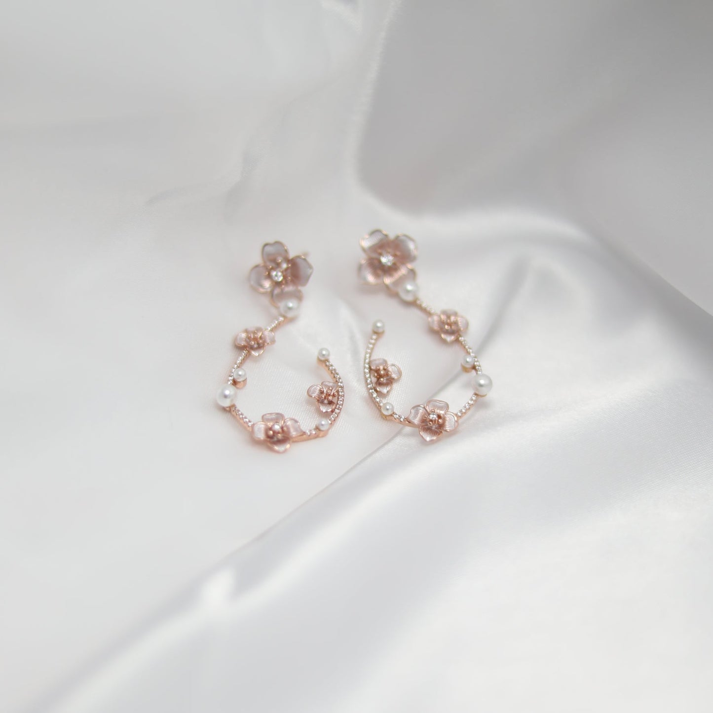 Rosé Bloom Pearl Hoop Earrings