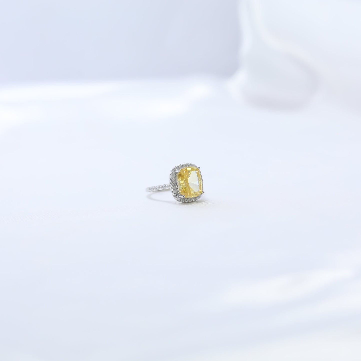 Aurora ring - Yellow
