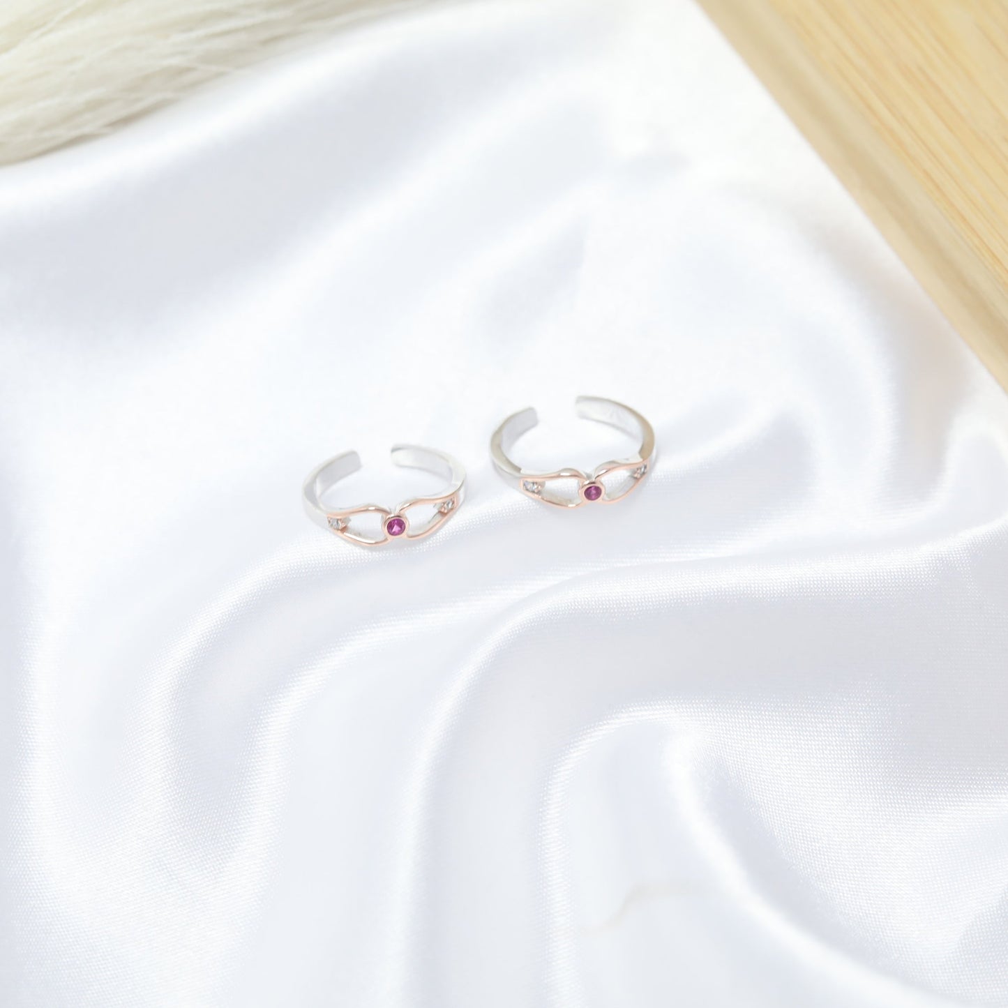Shimmer Dew Toe ring