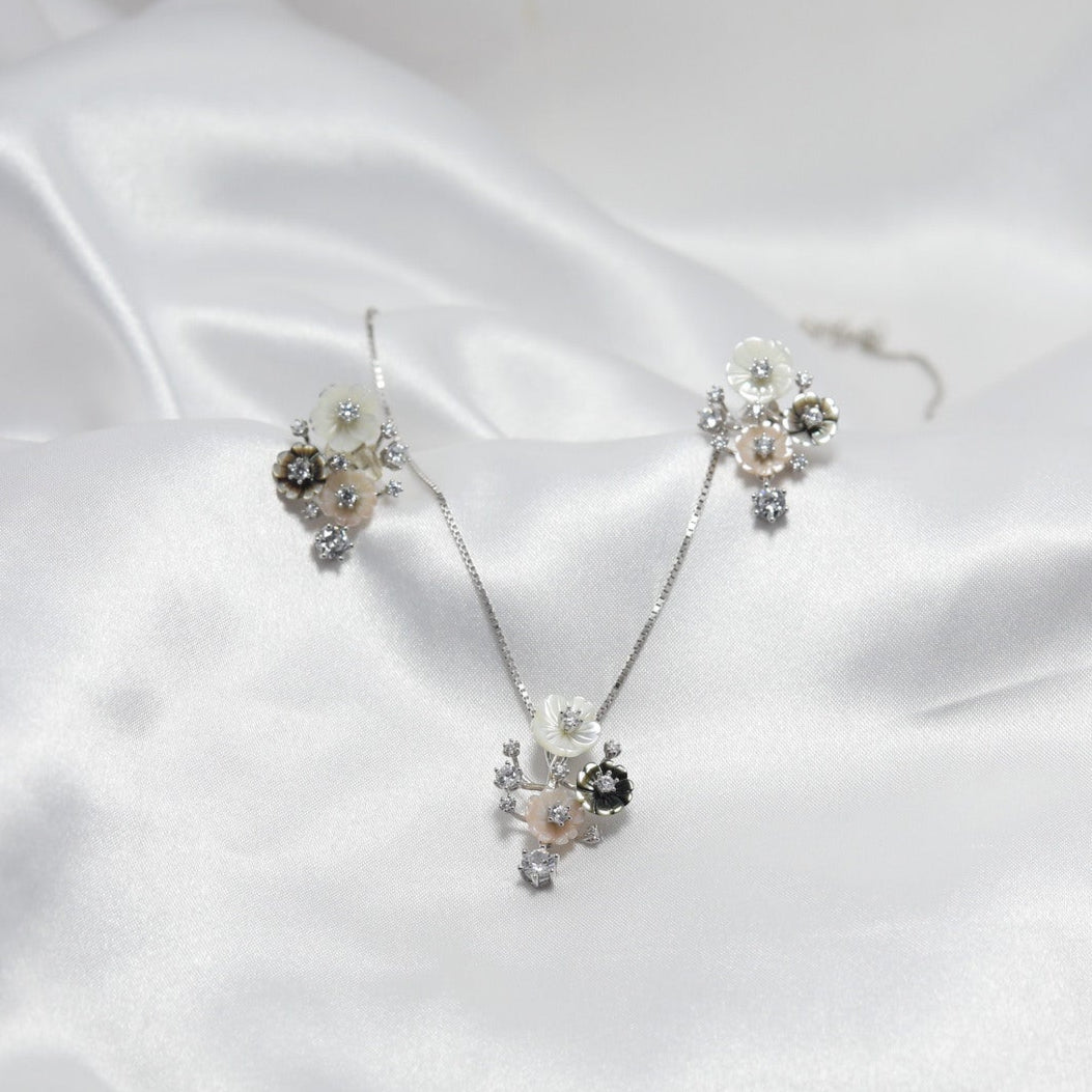 Ivory Garden Set