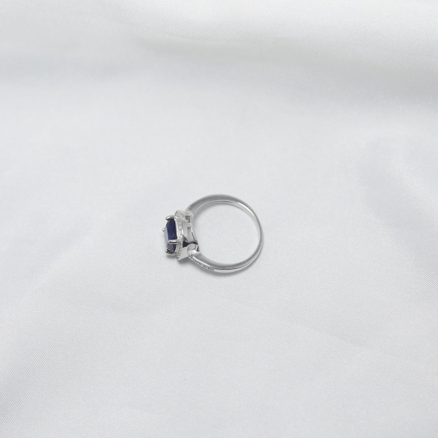 Shimmer Glow Ring