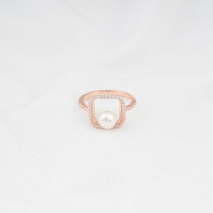Pearl Aura Ring