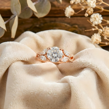 Load image into Gallery viewer, IVY TWIST RING