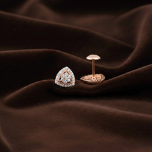 Load image into Gallery viewer, TRILLIAN BLOOM PENDANT SET