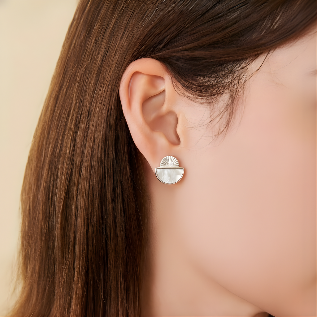 Sun n Moon Earring