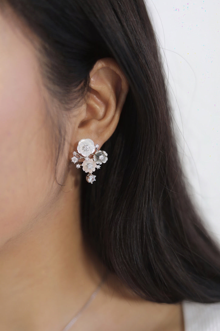 Floral Elegance Pendant set