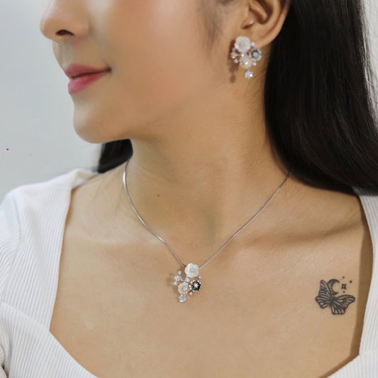 Floral Elegance Pendant set