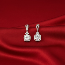 Load image into Gallery viewer, Regal Cushion Set