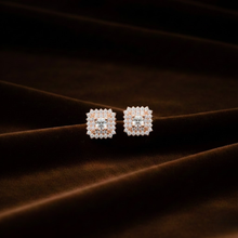 Load image into Gallery viewer, SQUARE HALO PENDANT SET