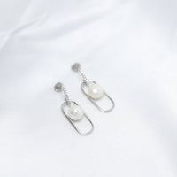 Pearl Drop Earring