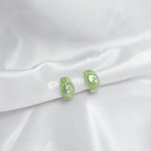Load image into Gallery viewer, Emerald Swirl Hoops