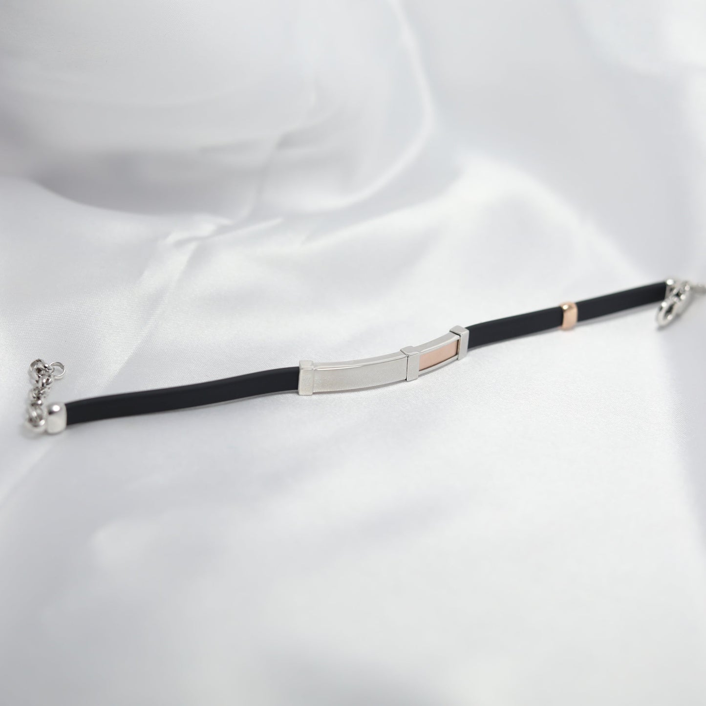 Titan Noir Bracelet