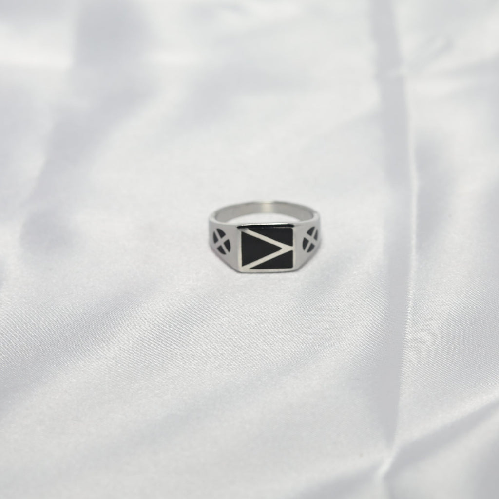 Geometric Onyx Signet Ring