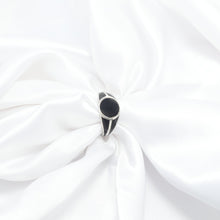 Load image into Gallery viewer, Midnight Onyx Signet Ring