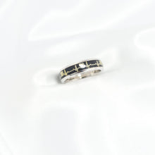 Load image into Gallery viewer, Heartbeat Ring