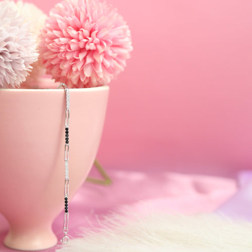 Noir Elegance Bracelet