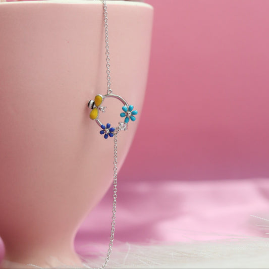 Whimsical Bloom Bracelet – A Touch of Nature’s Magic