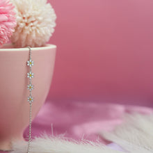 Load image into Gallery viewer, Daisy Chain Bracelet – A Blooming Beauty
