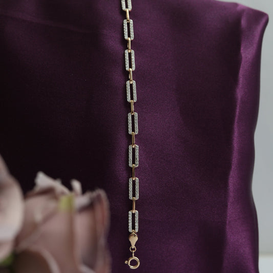 Linked IT Bracelet