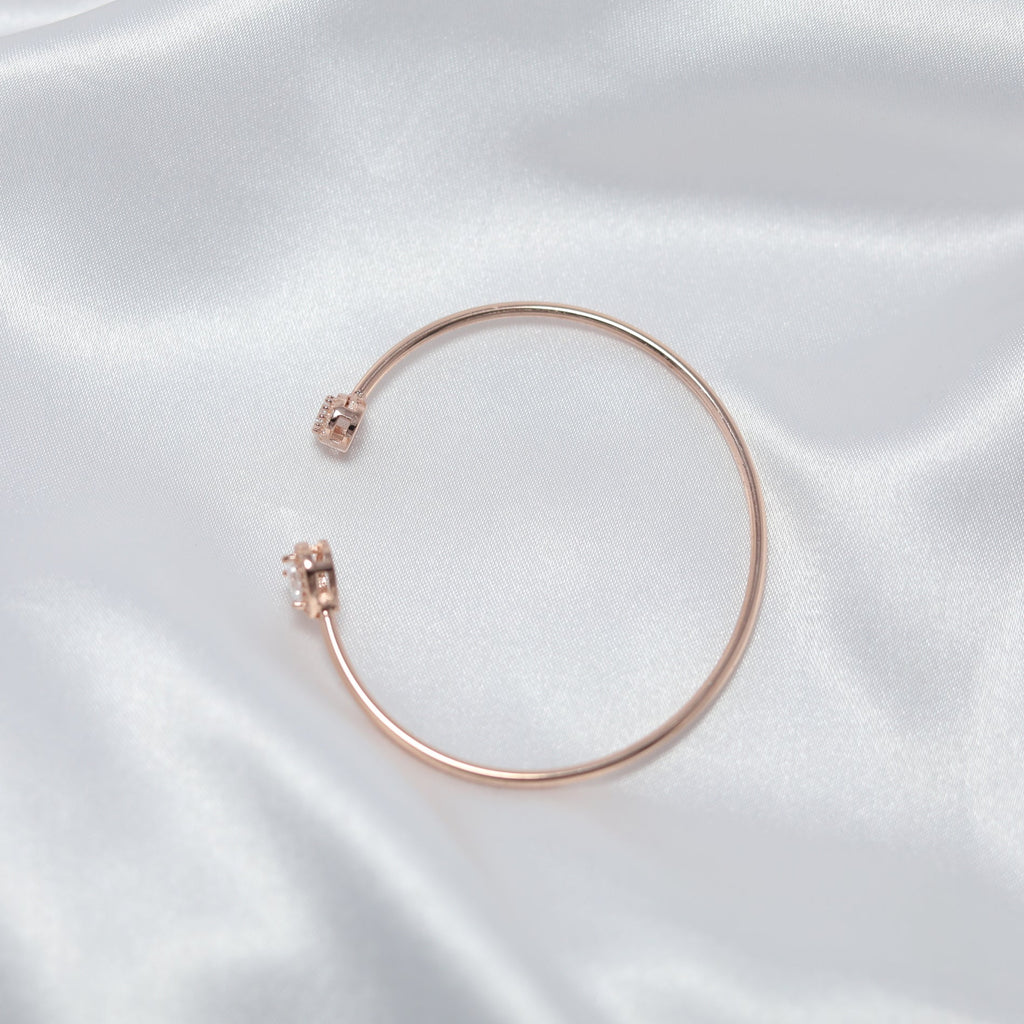 Eterna Love Kada