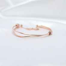 Load image into Gallery viewer, Aurora Knot Kada