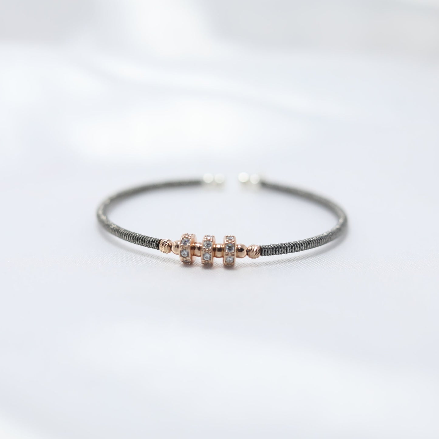 Zariya Dual-Tone Kada