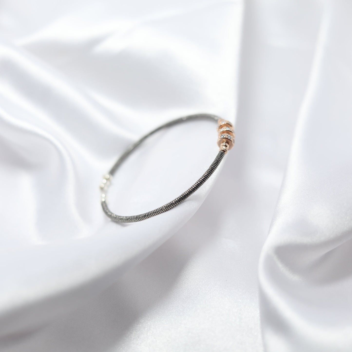 Zariya Dual-Tone Kada