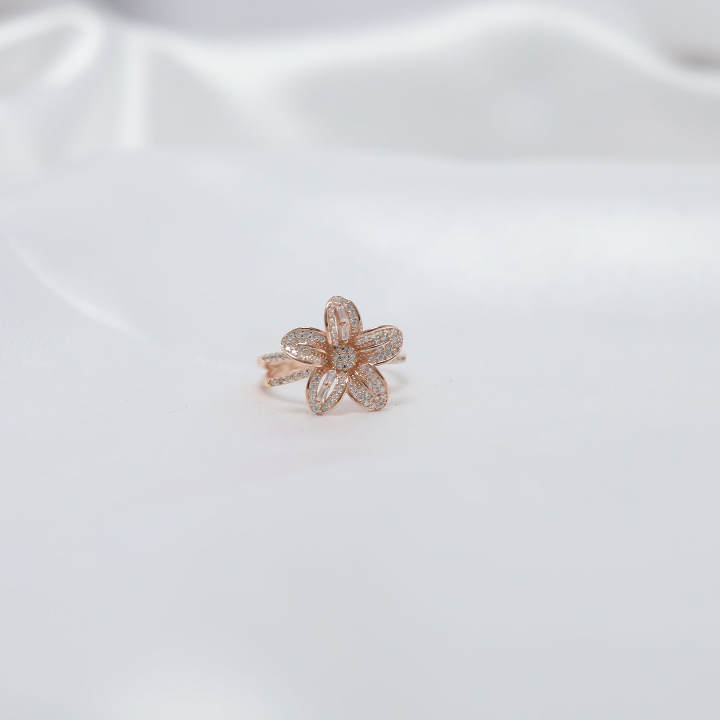 Fleur Royale Ring