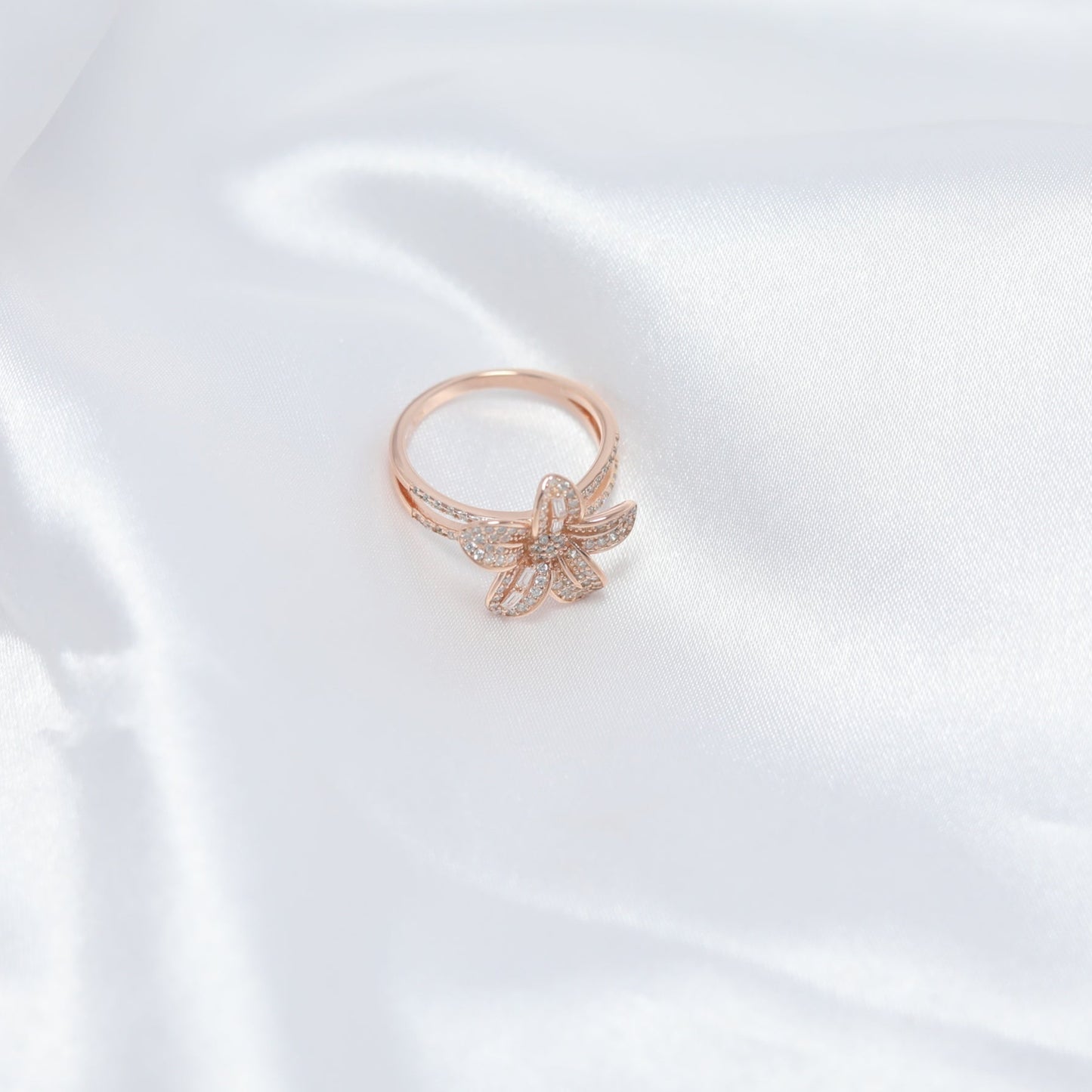 Fleur Royale Ring