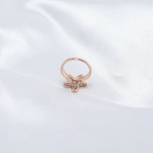 Load image into Gallery viewer, Fleur Royale Ring