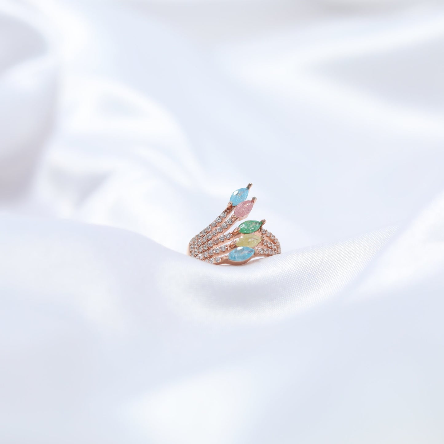 Vanya ring