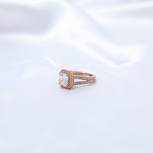 Load image into Gallery viewer, Eternal Glow Ring