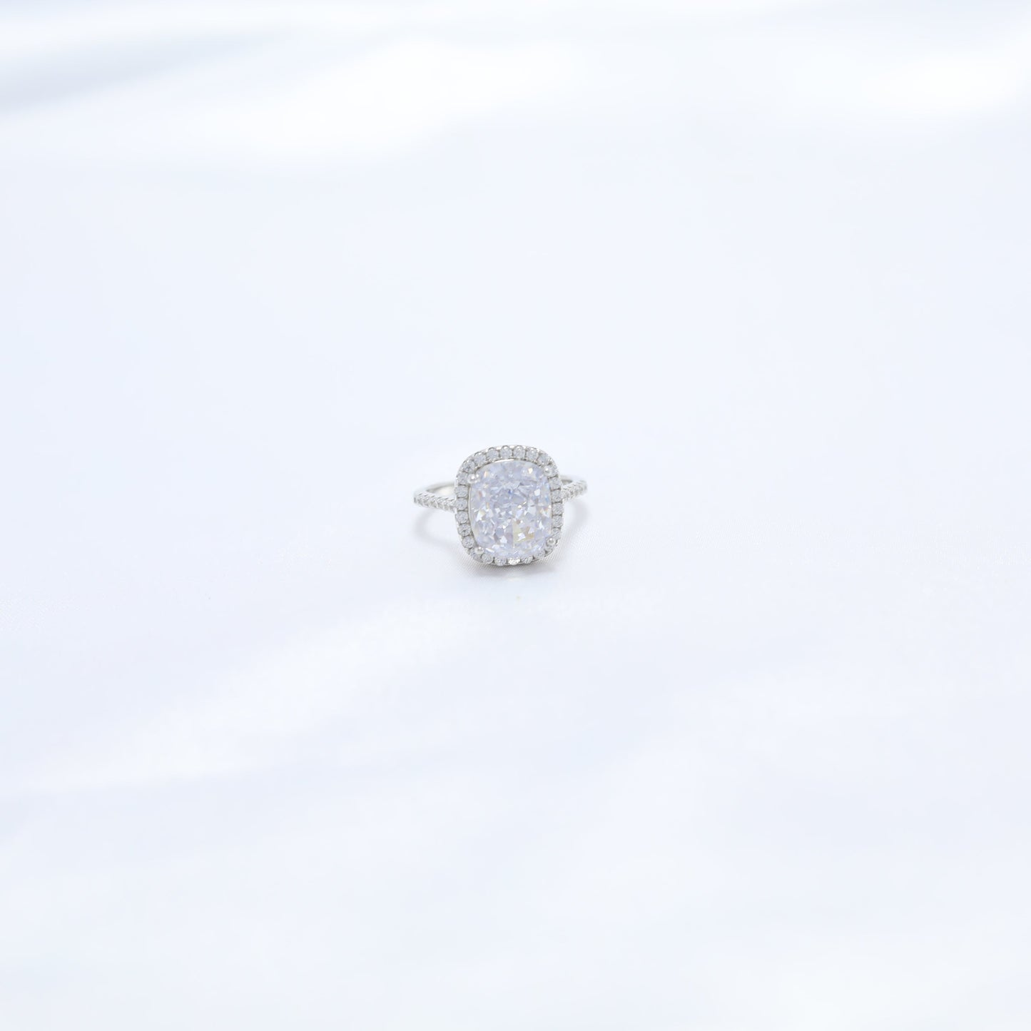 Aurora Ring - White