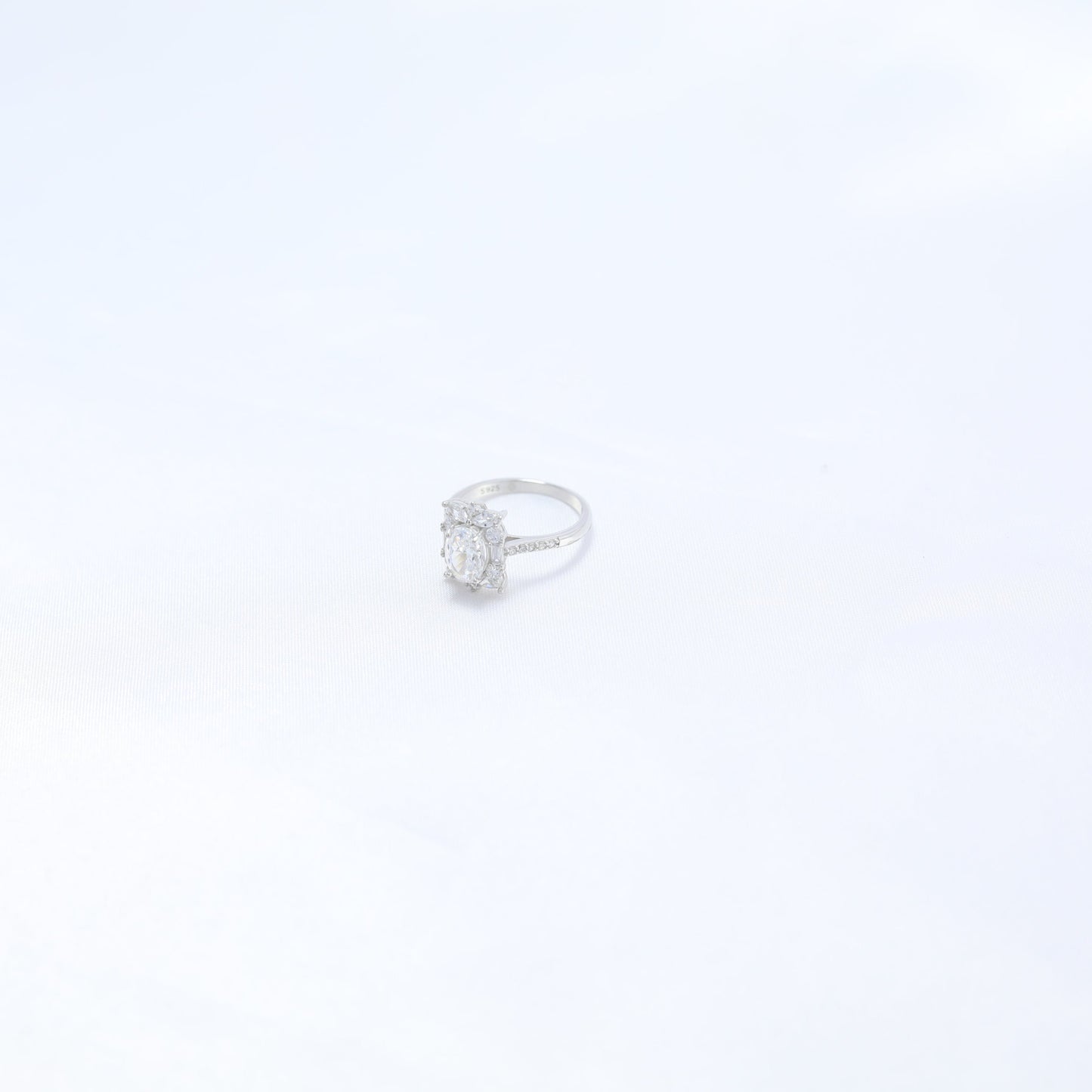 Rimjhim Ring - White
