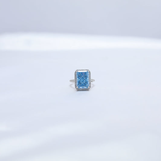 Neela Amber Ring