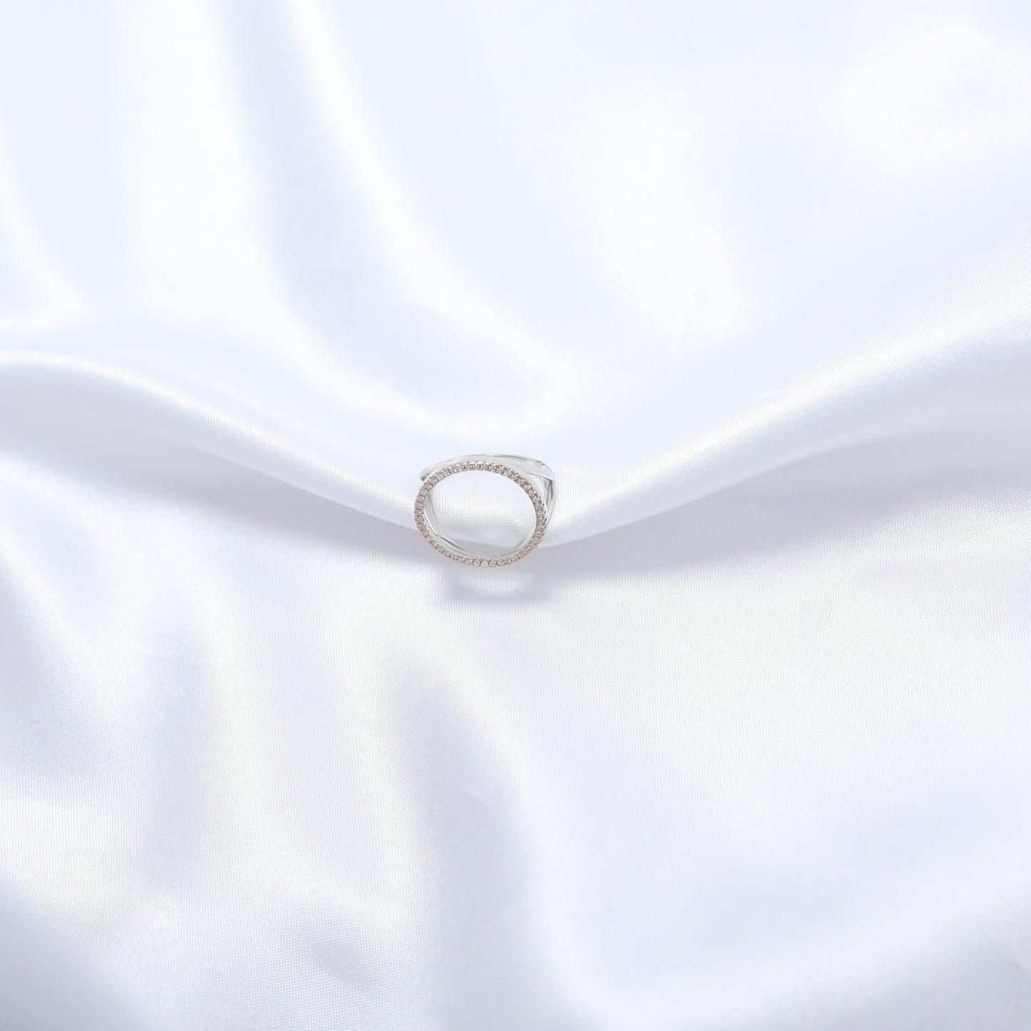 Aaina Halo Ring