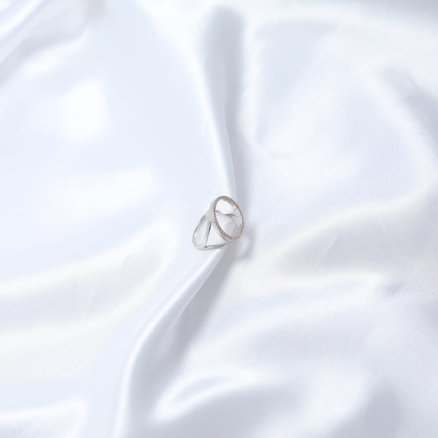 Aaina Halo Ring