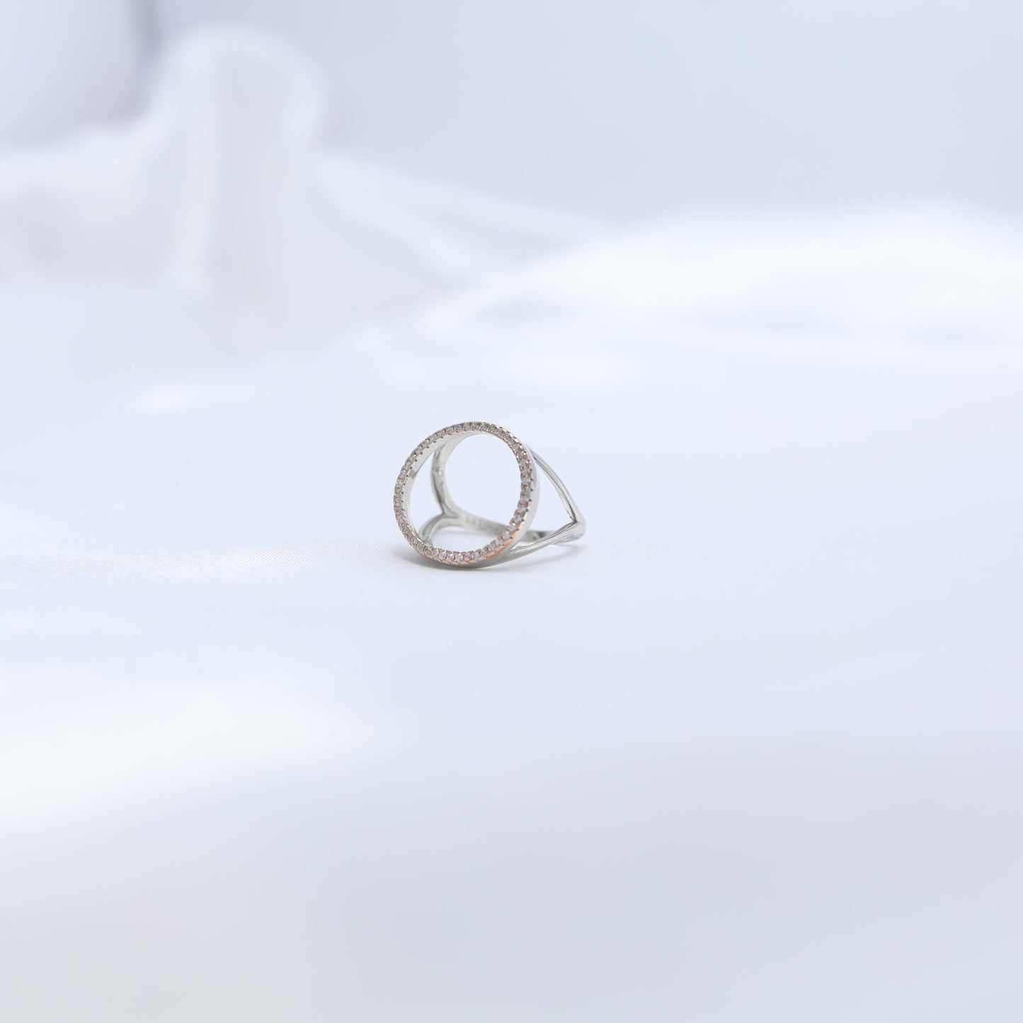 Aaina Halo Ring