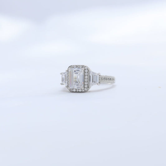 Alayra Regal Ring