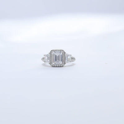 Alayra Regal Ring alternate view