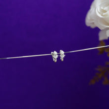 Load image into Gallery viewer, Pearl Blossom Hoops