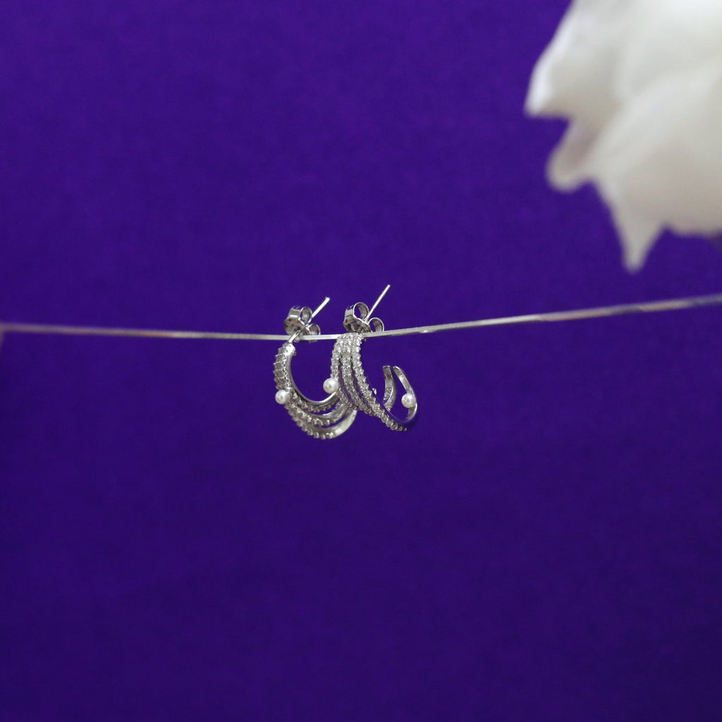 Noorika Hoops