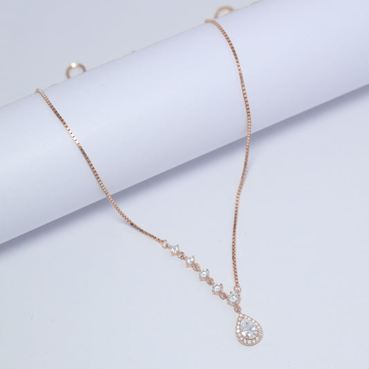 Elara Teardrop Necklace
