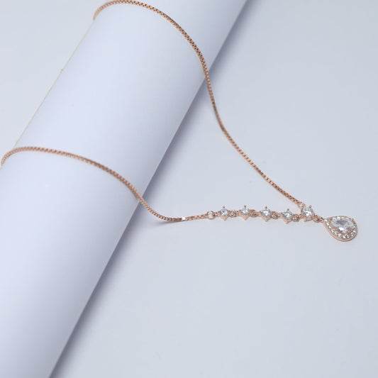 Elara Teardrop Necklace