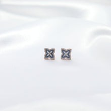 Load image into Gallery viewer, Sapphire Bloom Stud Earrings