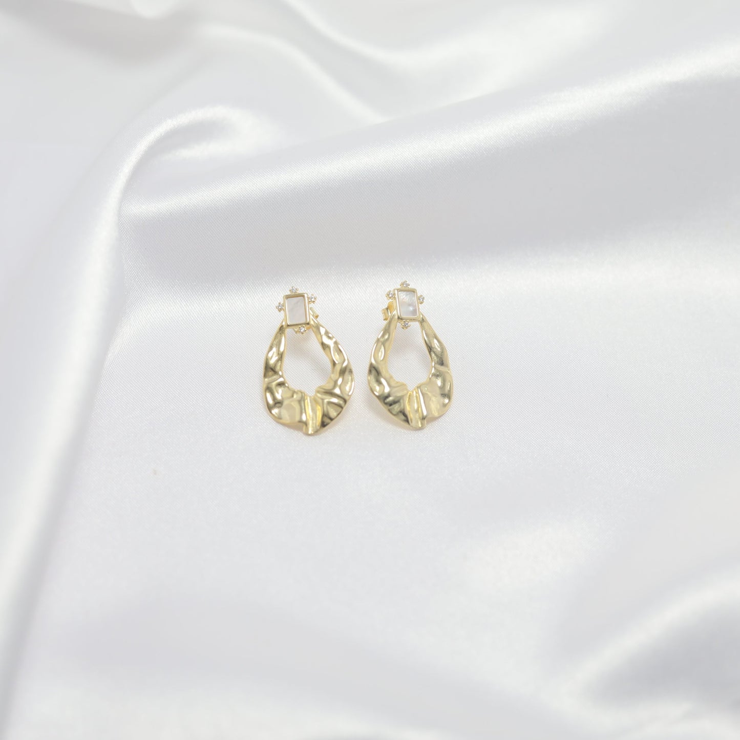 Sculpted Gold Drop Earrings