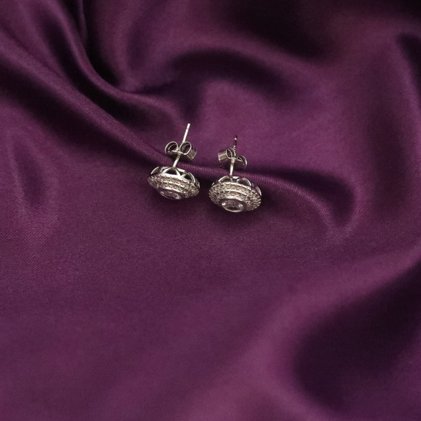 Noor Moti Studs