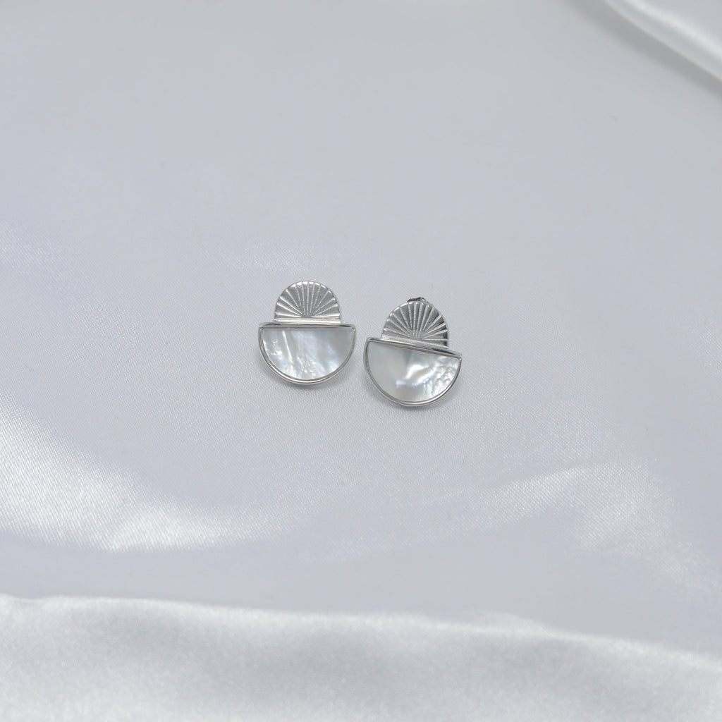 Sun n Moon Earring