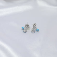 Load image into Gallery viewer, Ethereal Petal Earring