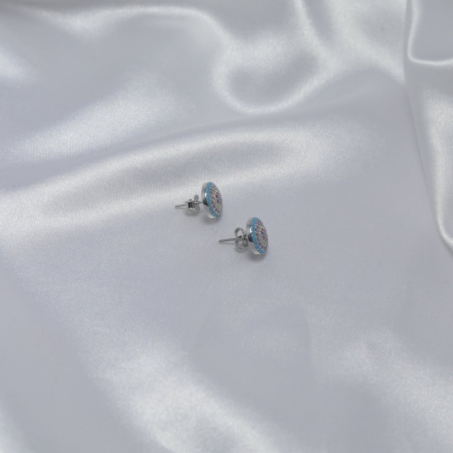 Nazariya Studs
